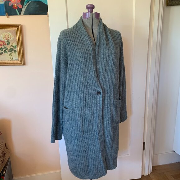 Bought in Japan. 100% wool. Like new condition. - Picture 1 of 7